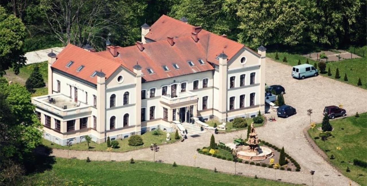 Hotel - Palac Slonowice Brzeżno Extérieur photo