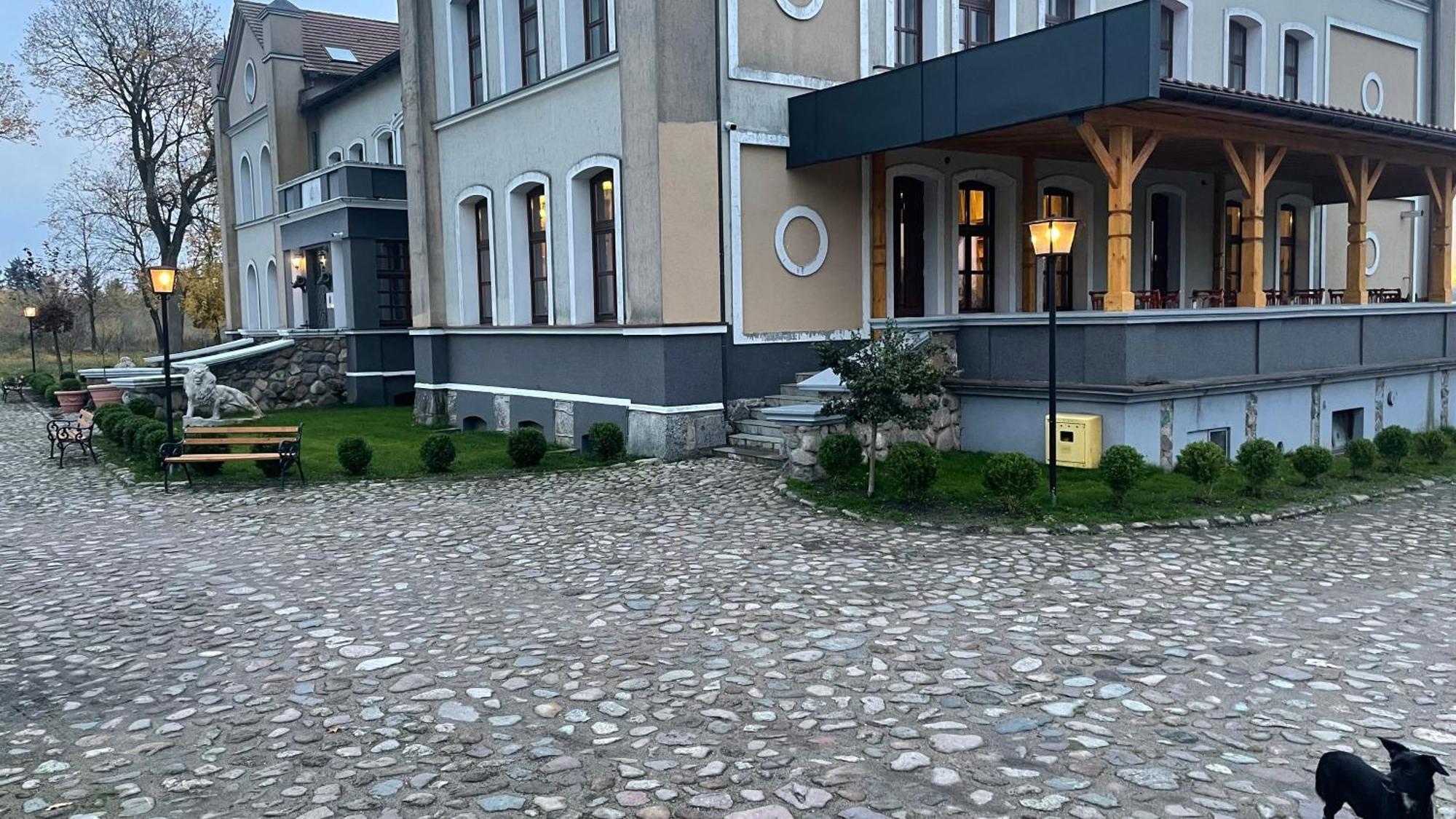 Hotel - Palac Slonowice Brzeżno Extérieur photo